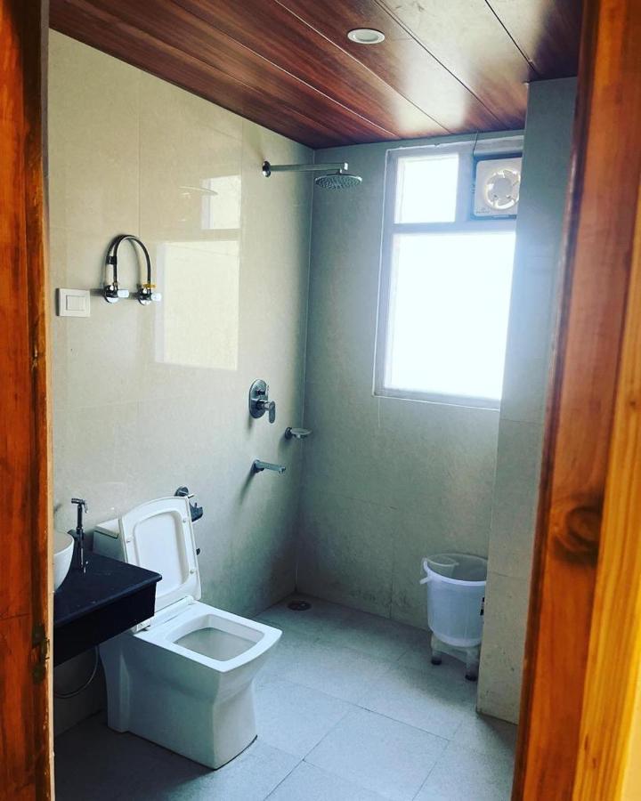 Rajhans Resorts Manāli Екстериор снимка